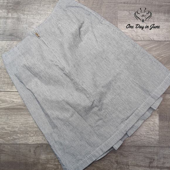 Talbots A Line Skirt Size 6 - Picture 5 of 5